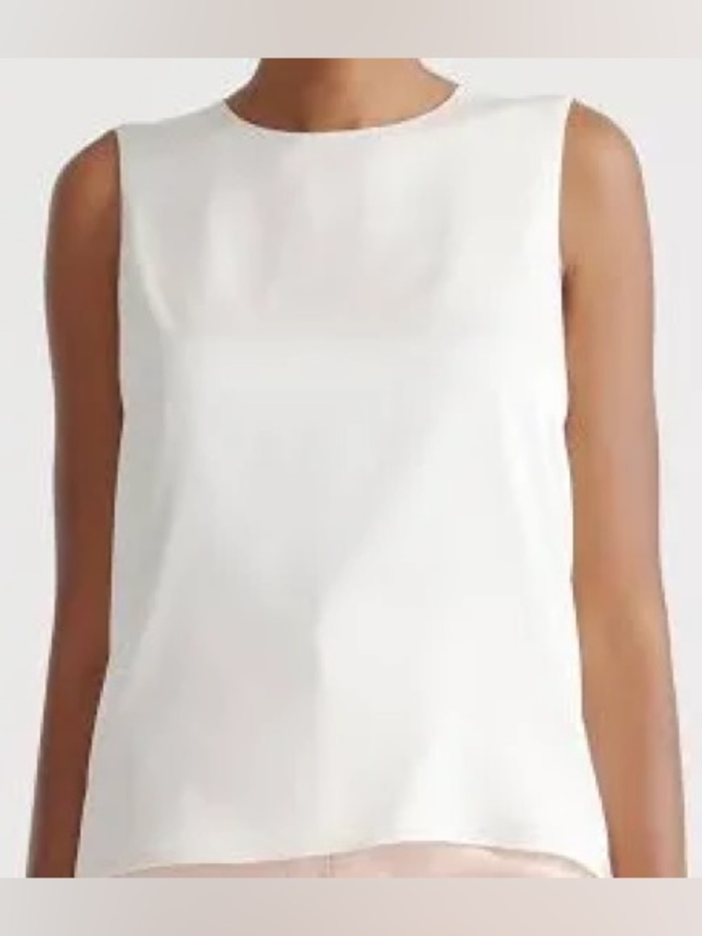 Woman’s XL Sleeveless Crewneck sateen white blouse